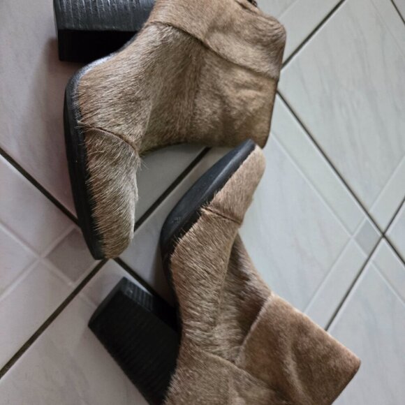 Rag & Bone Newbury Calf Hair Ankle Boots Oatmeal 8.5 - Picture 5 of 7